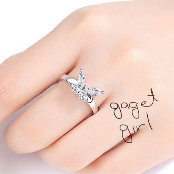 Amy Butterfly Promise Ring - Picture 6 of 9